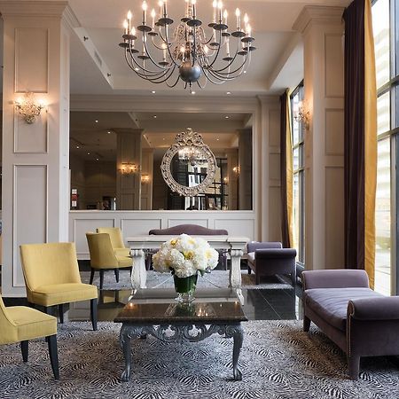 The Roehampton Hotel Toronto Exterior photo